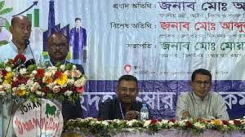 রাজনীতিতে দুর্বৃত্তায়ন ও চাঁদাবাজি বন্ধের আহ্বান আইনমন্ত্রীর